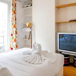 Charming Apt Near Montmartre